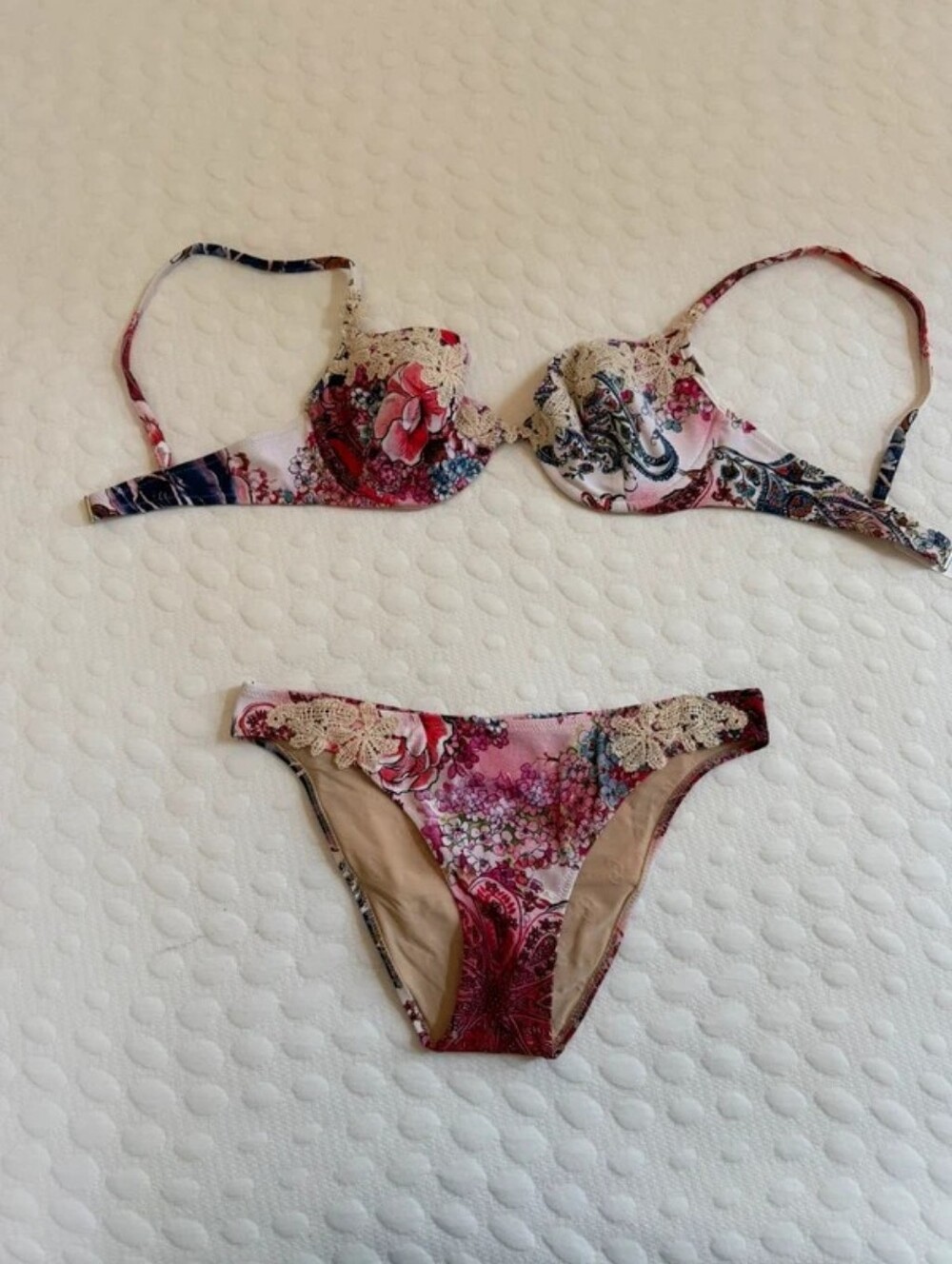 Floral Lace Trim Underwire Bikini Set - Pink Multi